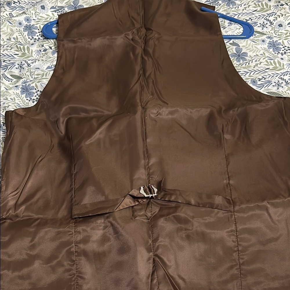 Men's Brown Sleeveless vest